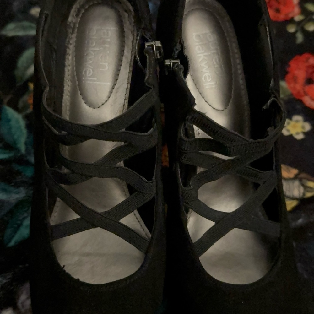 Women's Black Lace-Up Shoes